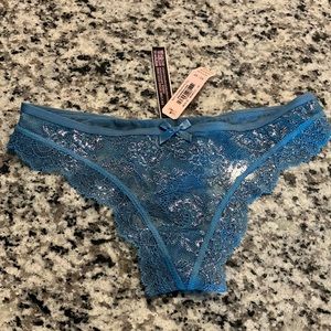 NWT Victoria’s Secret dream angels thong xs lace